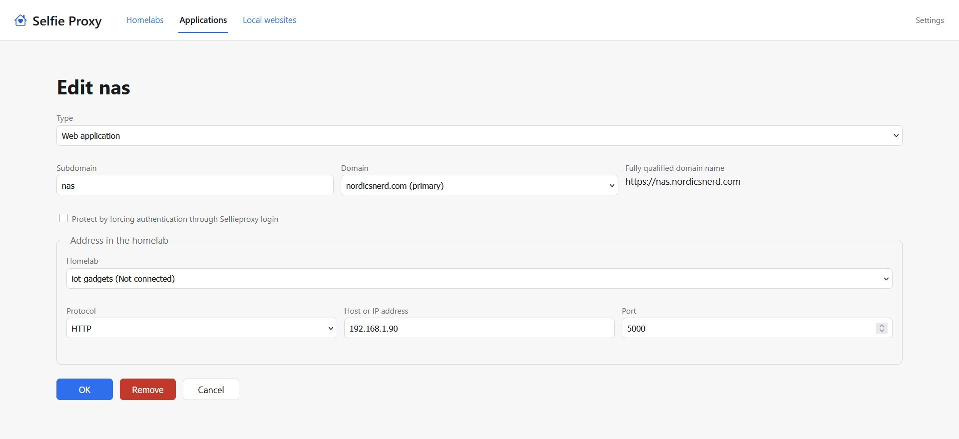 Edit application form for nas, showing the subdomain, the domain dropdown, the resulting HTTPS address, an authentication checkbox, and the homelab's protocol, host and port fields.
